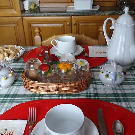 Bed & Breakfast A Casa Di Marilu Fosdinovo